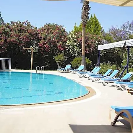 Yunus Hotel 3*